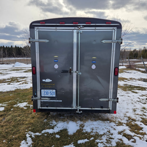 Enclosed Cargo/Utility Trailer for Rent 6'x12'